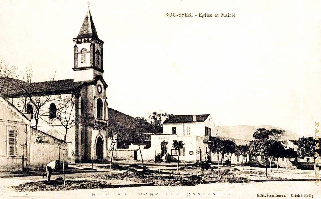Bou-Sfer - L'Eglise et la Mairie.jpg